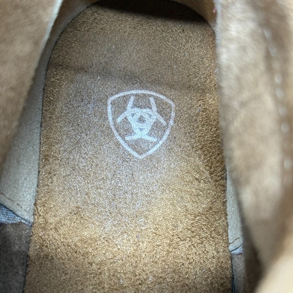 ARIAT Cruiser Serape Suede Fringe 6.5 Chukka Ankle Boot - Picture 11 of 11